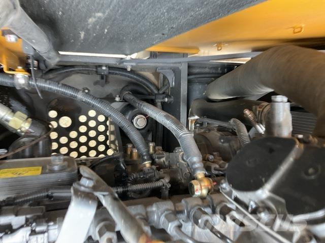 XCMG XE135G Telakaivukoneet