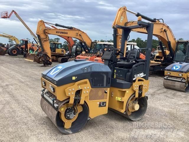XCMG XMR303S Tandemjyrät