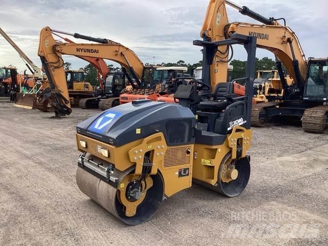 XCMG XMR303S Tandemjyrät