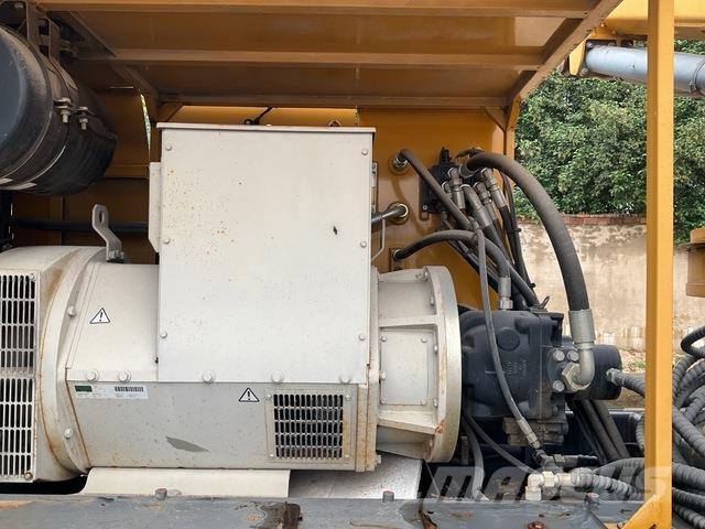 XCMG YZDZ100 Muut koneet