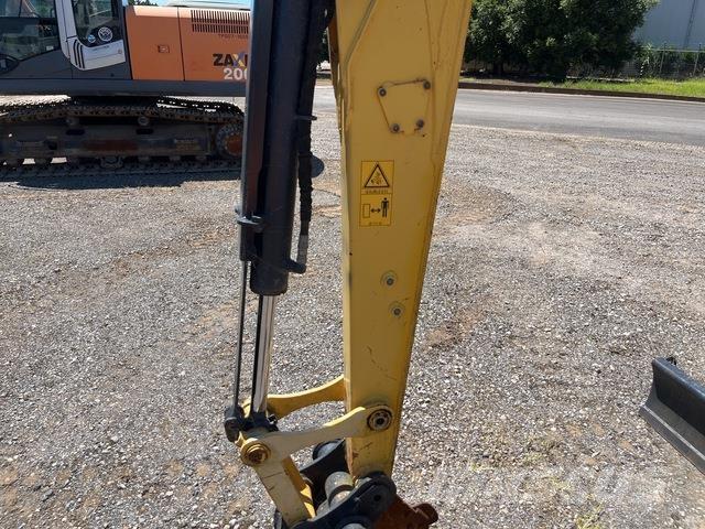Yanmar B3-6A Minikaivukoneet < 7t