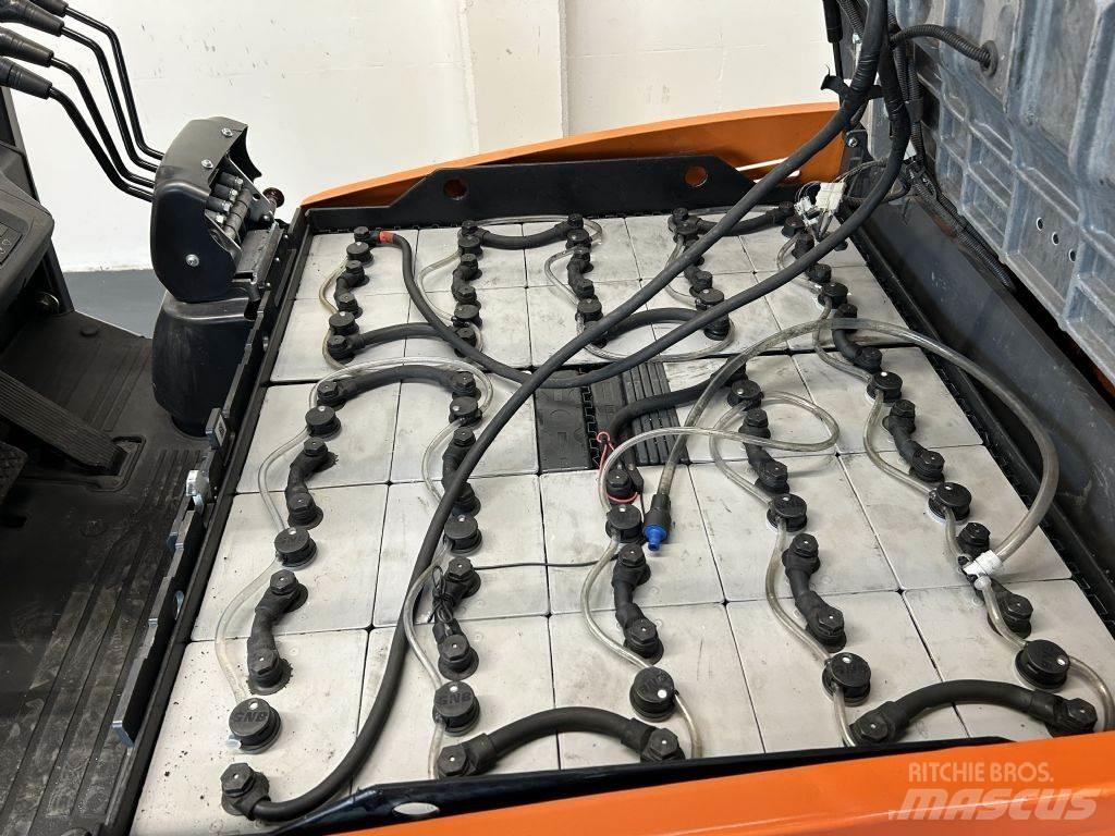 Doosan B25S-7 Sähkötrukit