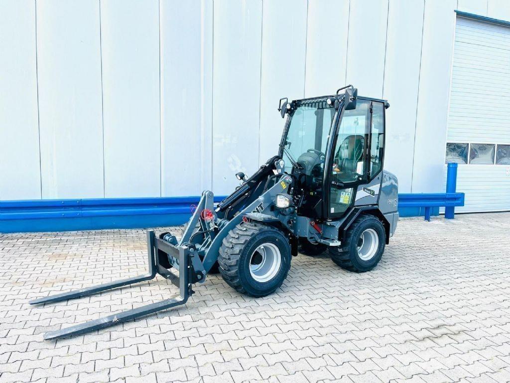 GiANT G2500 X-TRA HD Pyöräkuormaajat