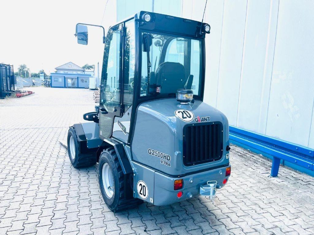 GiANT G2500 X-TRA HD Pyöräkuormaajat