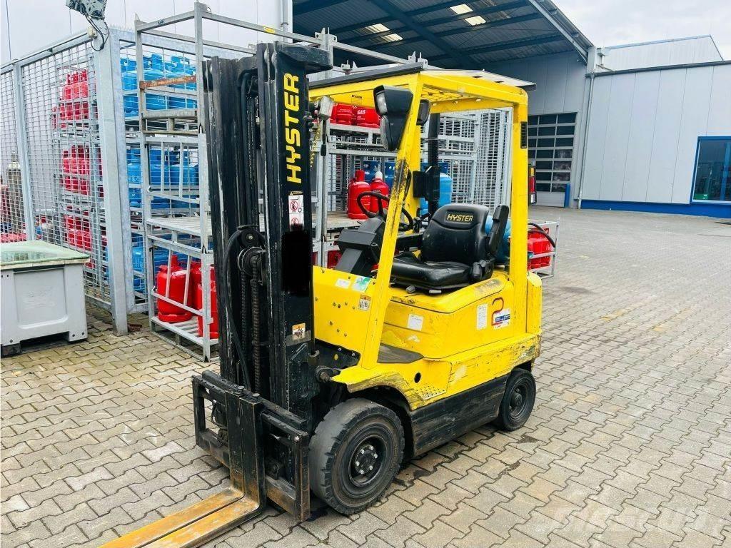 Hyster H1.50XM Nestekaasutrukit