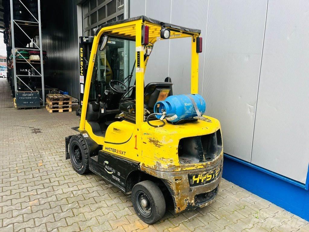 Hyster H2.5XT Nestekaasutrukit