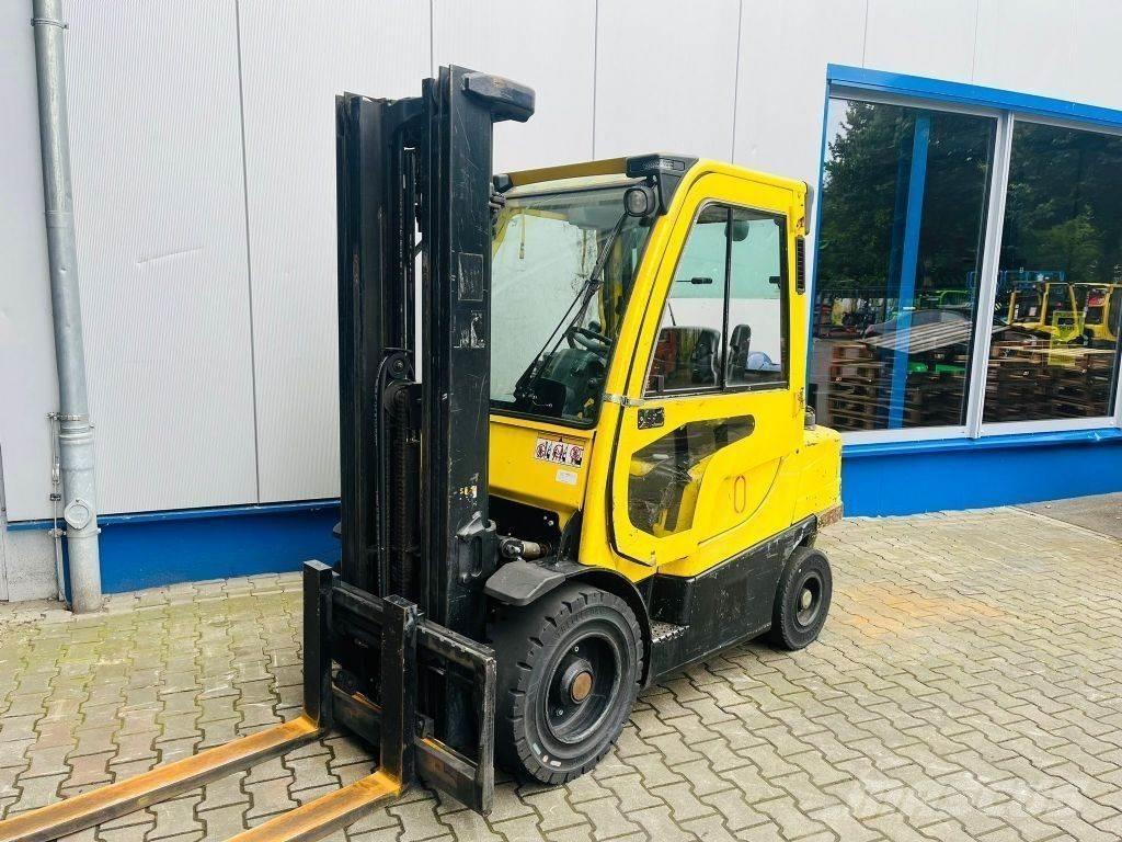 Hyster H3.0FT Nestekaasutrukit