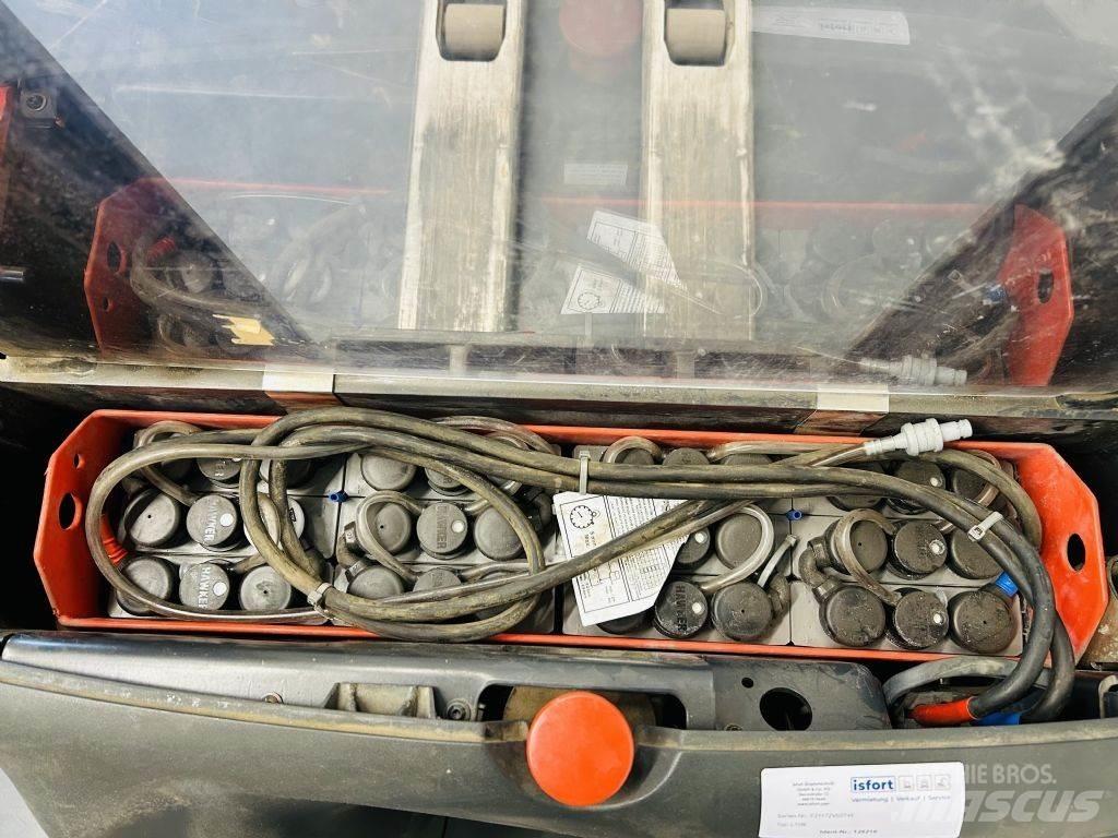 Linde L10B Käyden ajettavat pinoamistrukit