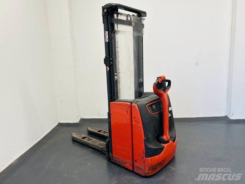 Linde L16 Käyden ajettavat pinoamistrukit