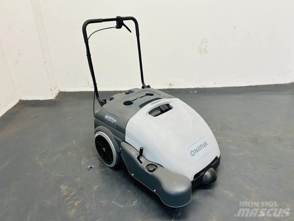 Nilfisk SW750 Lakaisukoneet