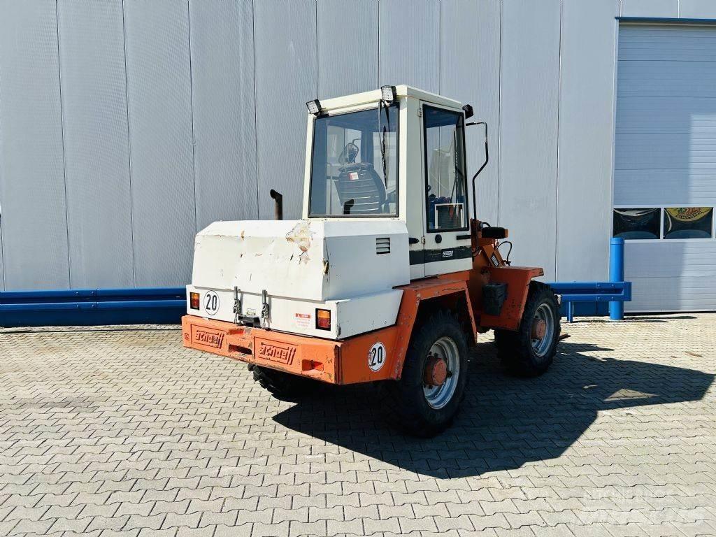 Schaeff KL835 Liukuohjatut kuormaajat
