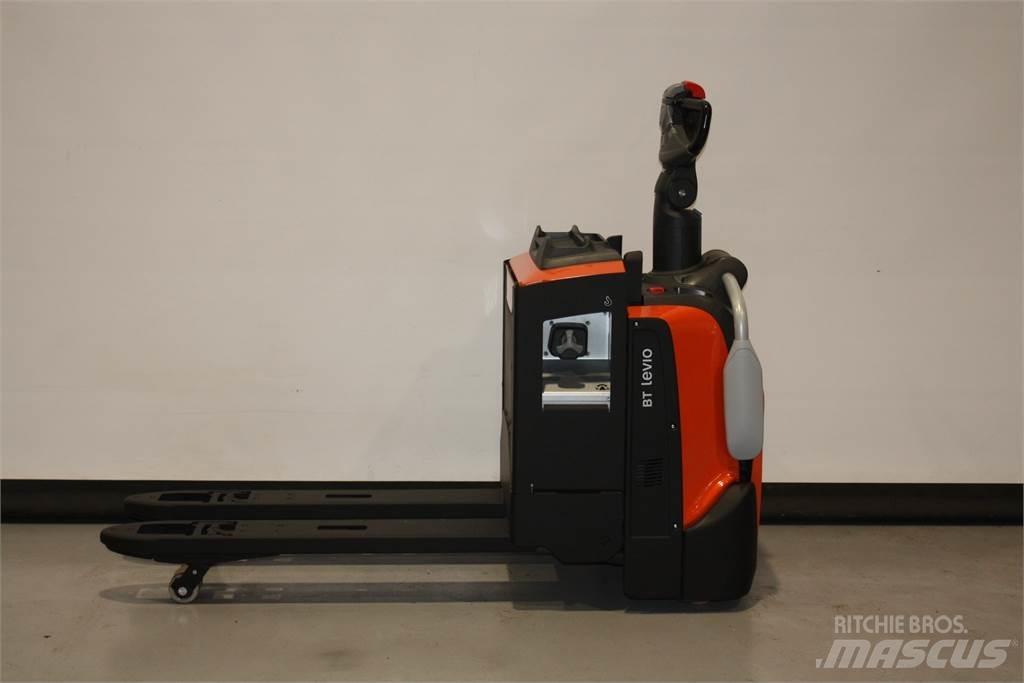 Toyota LPE220 Lavansiirtotrukit
