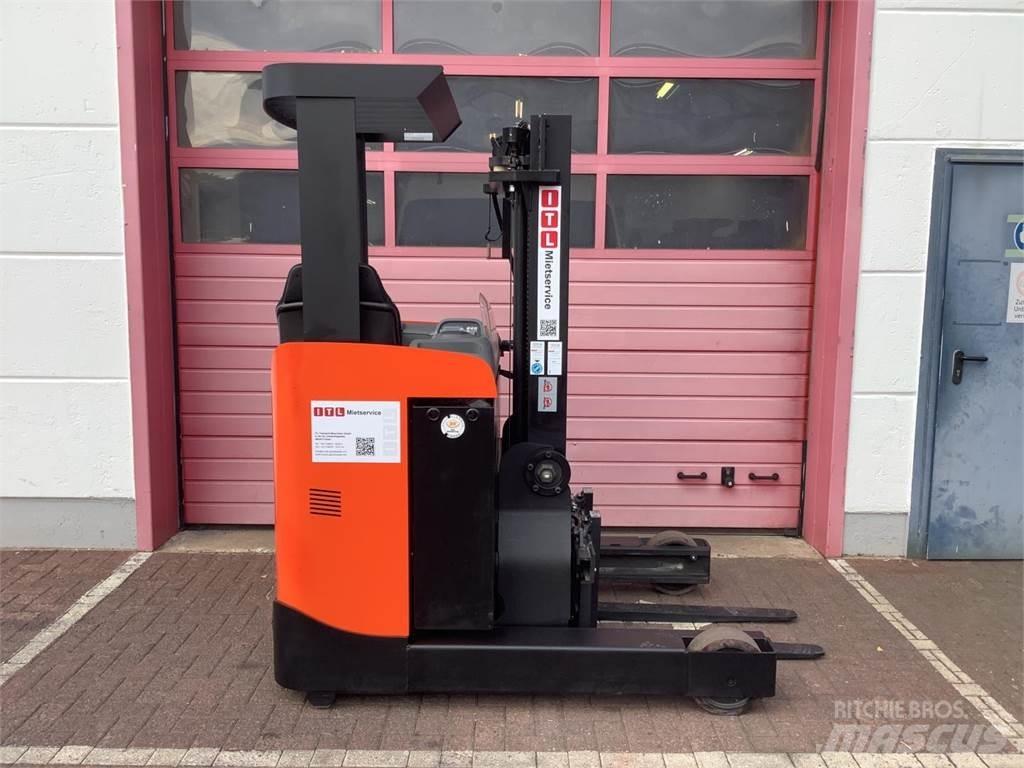 Toyota RRE120B Työntömastotrukit