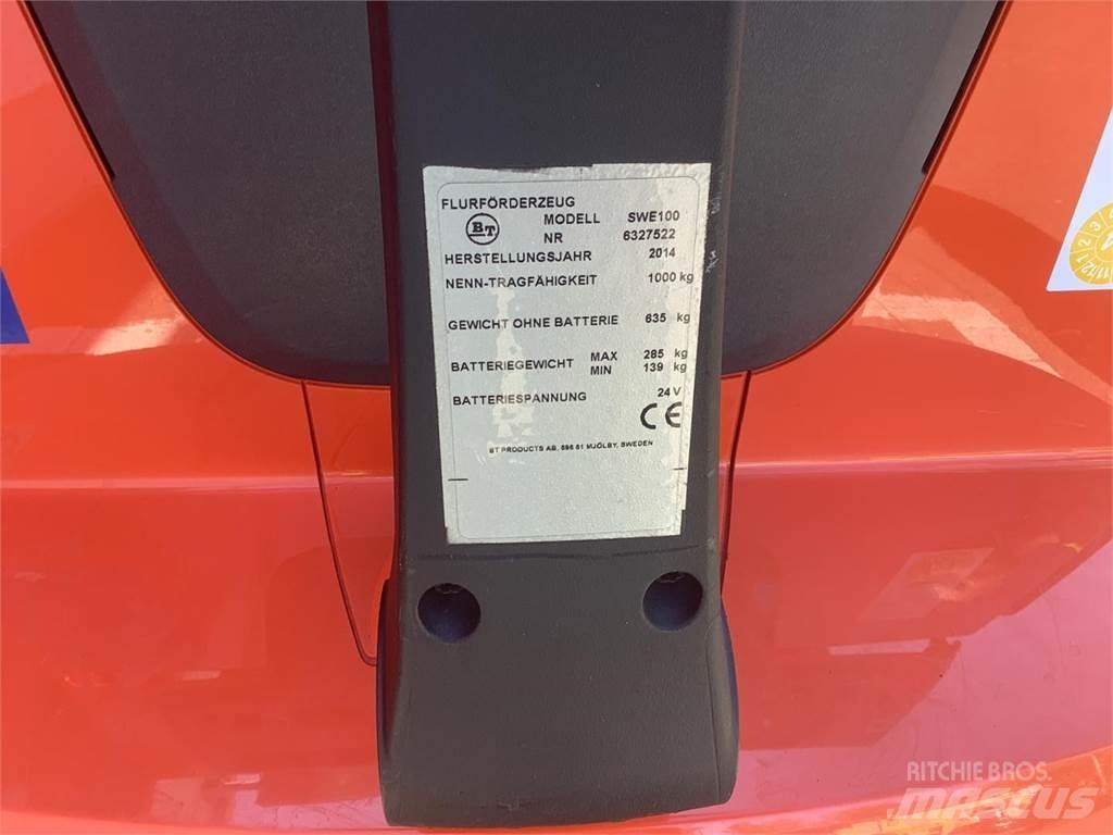 Toyota SWE100 Käyden ajettavat pinoamistrukit