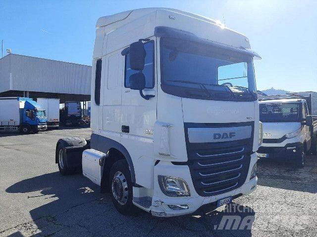 DAF XF460 Vetopöytäautot