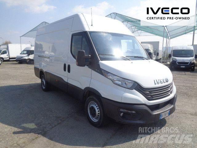 Iveco 35S14 Jakeluautot
