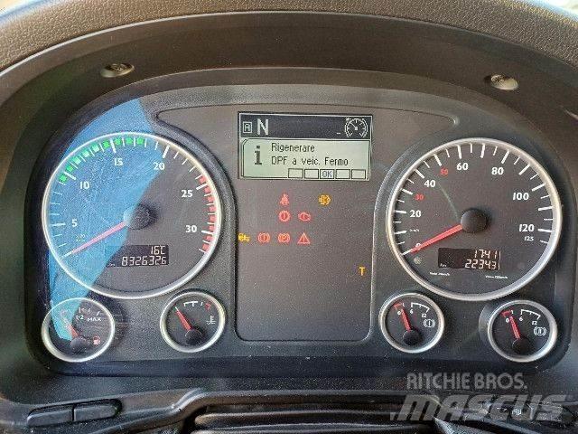 MAN 18.480 Vetopöytäautot