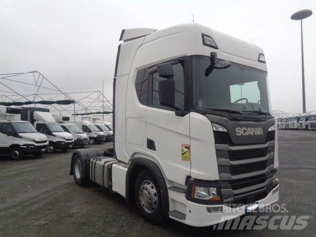 Scania R450 Vetopöytäautot