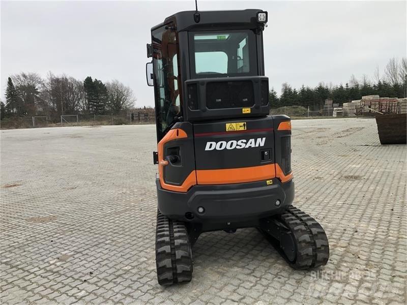 Doosan DX27Z-7 Minikaivukoneet < 7t