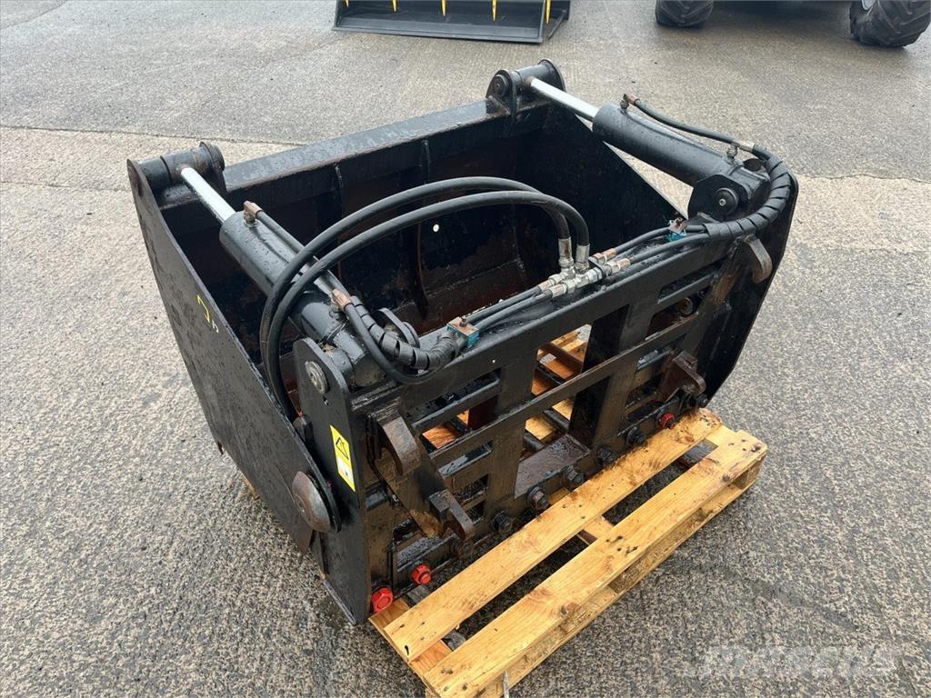 Ålö 125SG Rehuvaunut