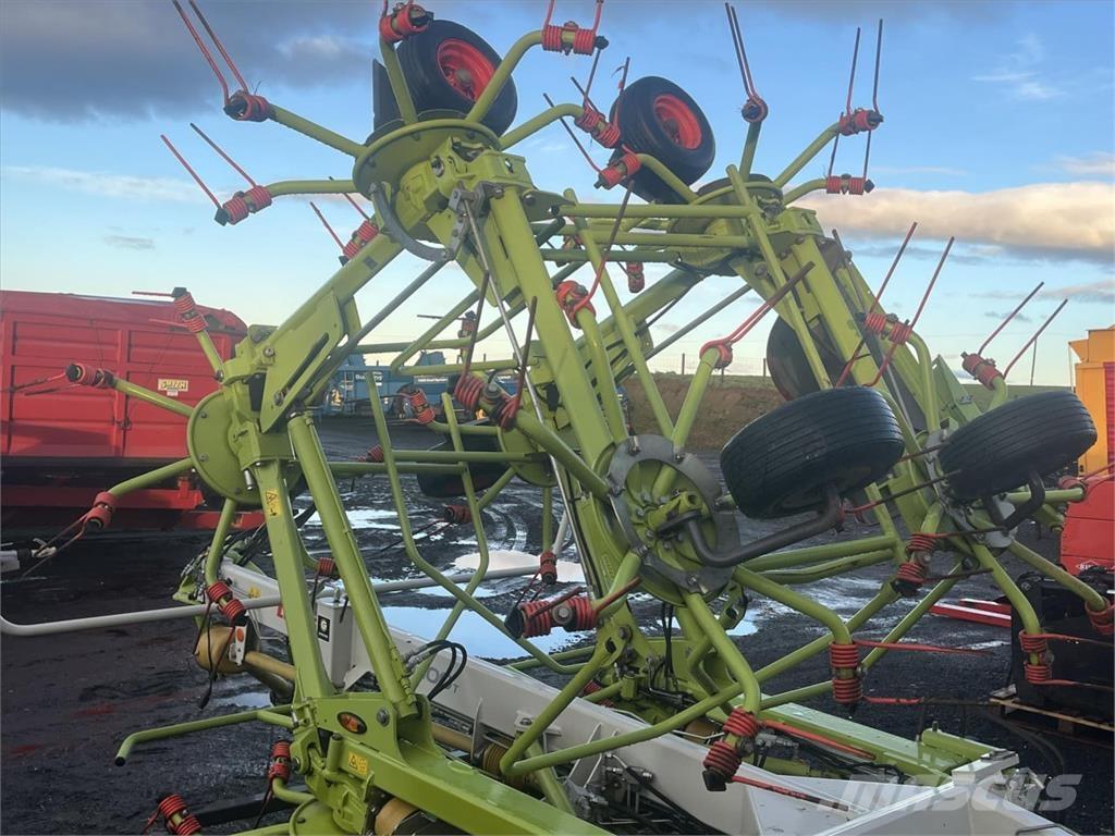 CLAAS VOLTO 1300 T Pöyhimet ja haravat