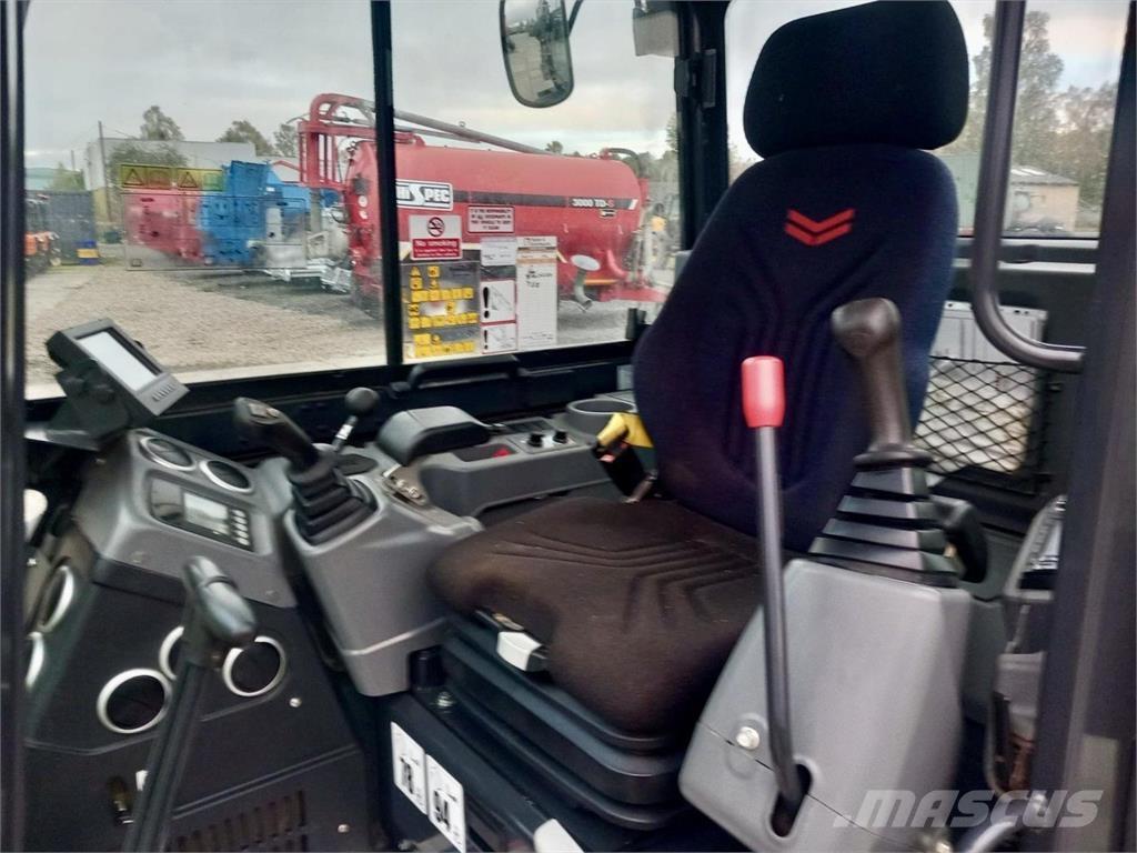  Misc. YANMAR SV60-B Muut maatalouskoneet