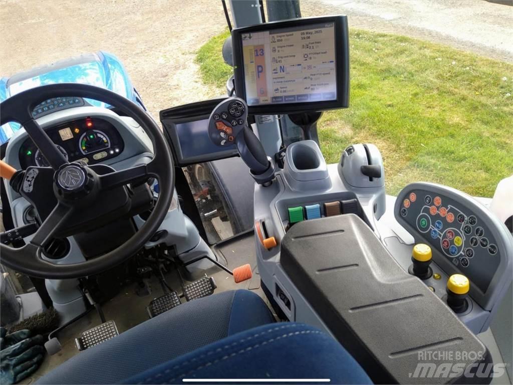 New Holland T7.210 Traktorit