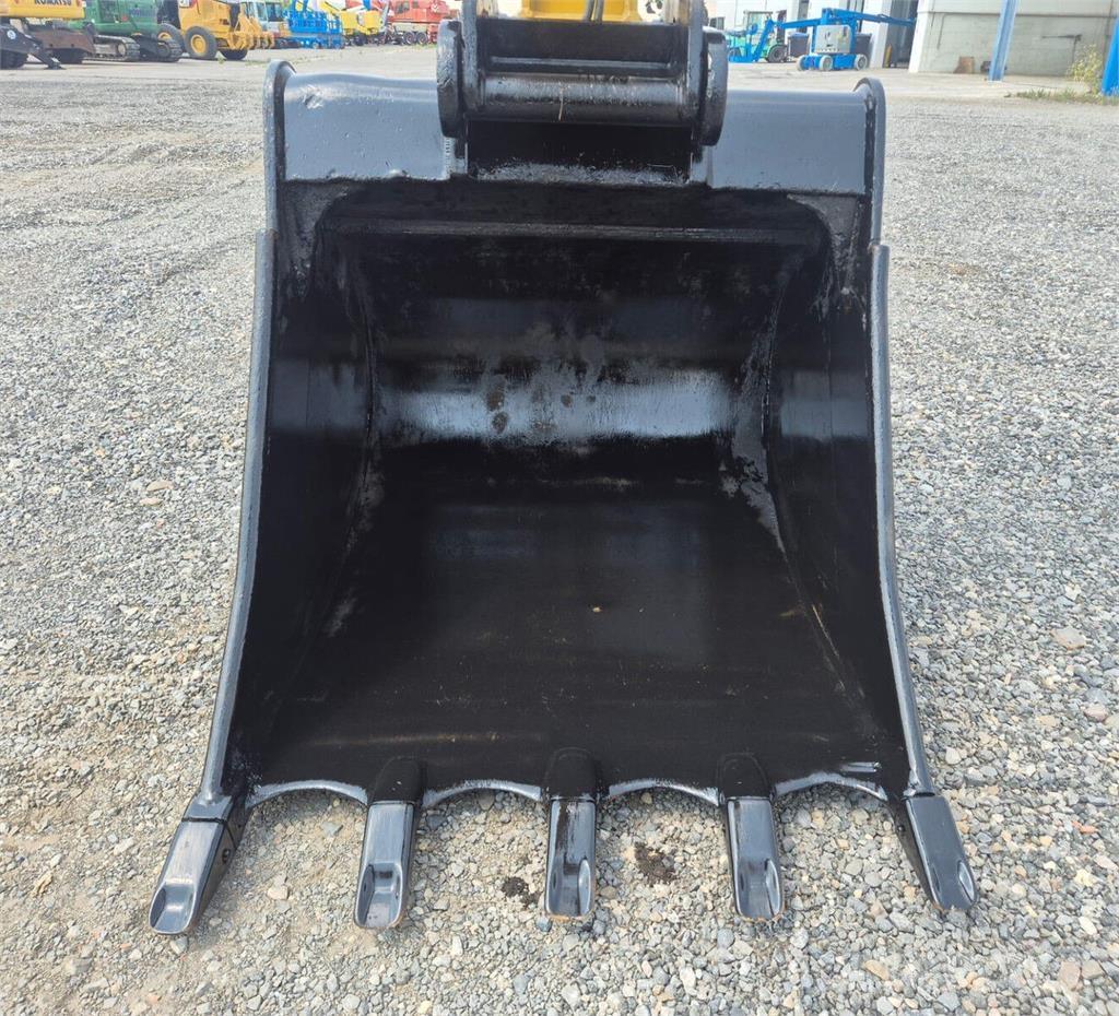 CAT 323ELN Telakaivukoneet