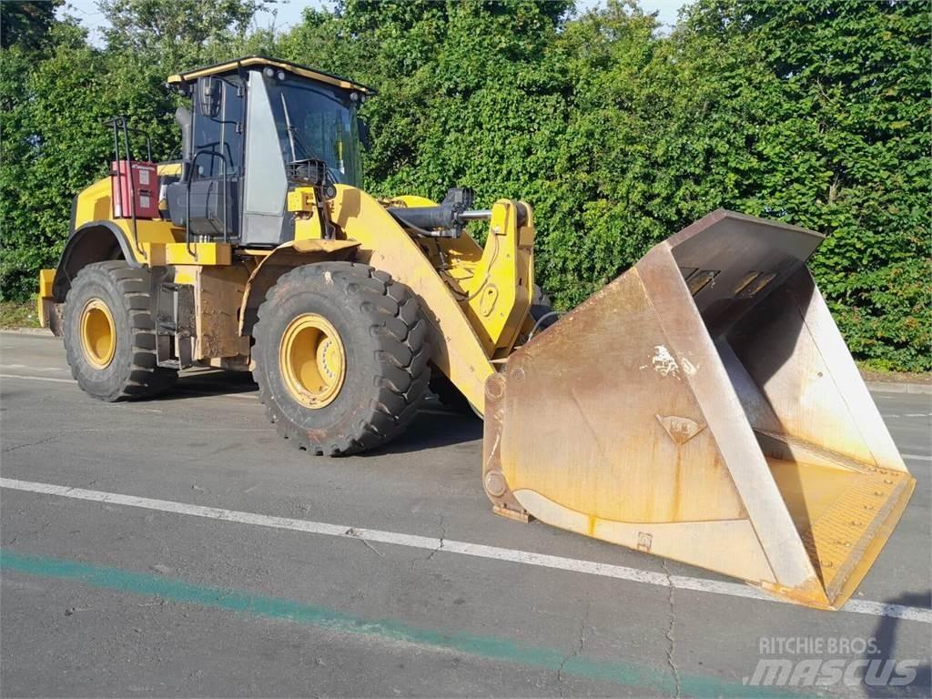 CAT 950M Pyöräkuormaajat
