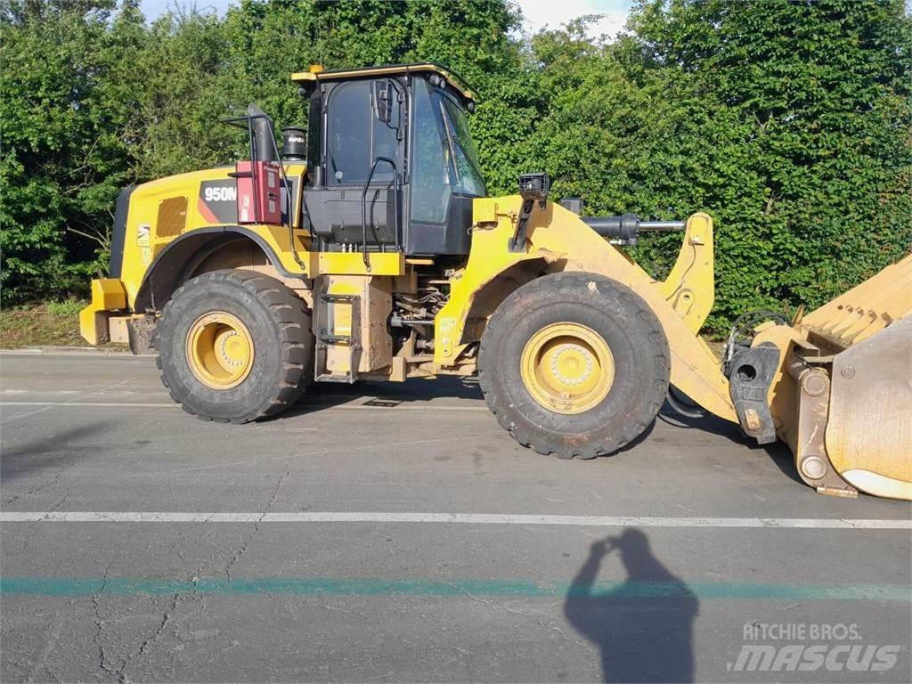 CAT 950M Pyöräkuormaajat