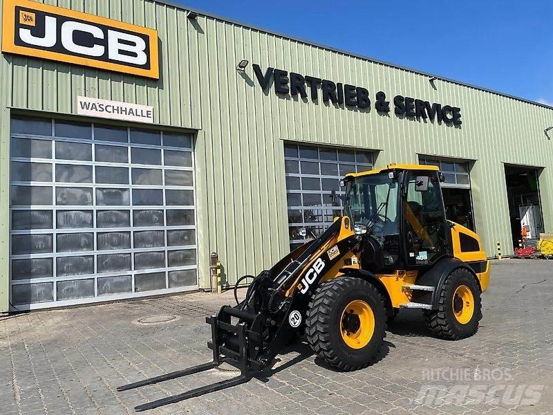 JCB 409 Pyöräkuormaajat
