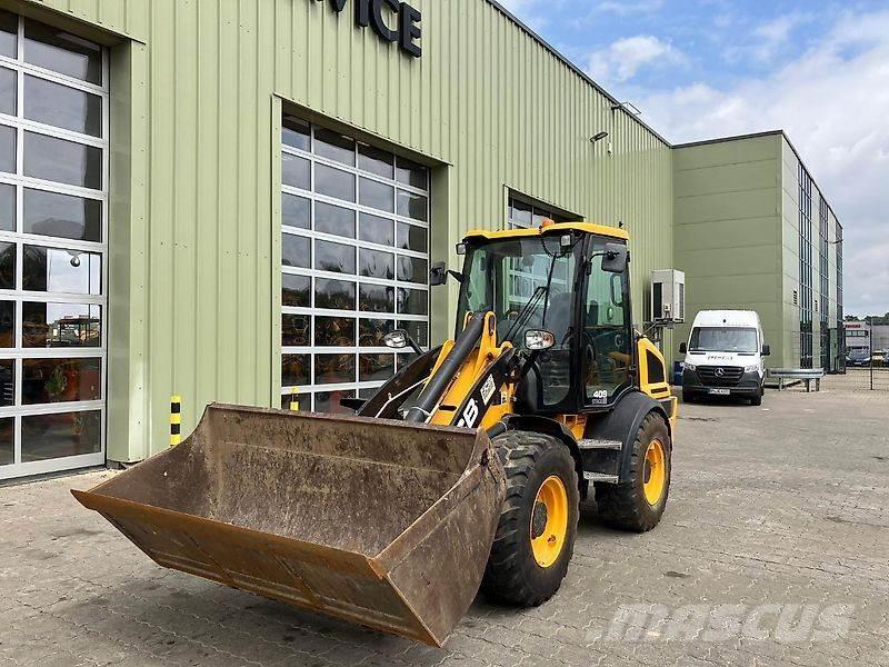 JCB 409 Pyöräkuormaajat