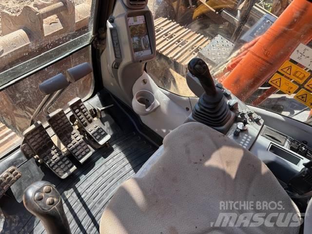Hitachi ZX210-6 Telakaivukoneet