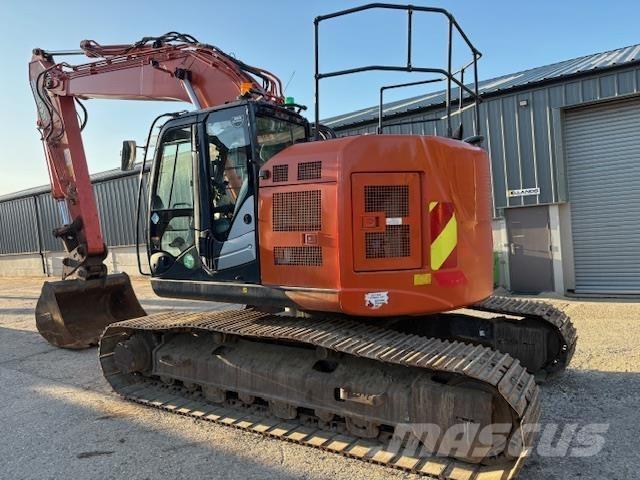 Hitachi ZX225 US-6 Telakaivukoneet