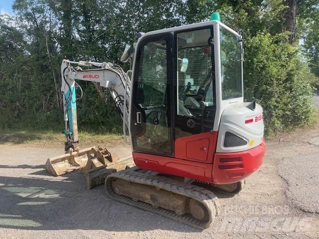 Takeuchi TB230 Midikaivukoneet 7t - 12t