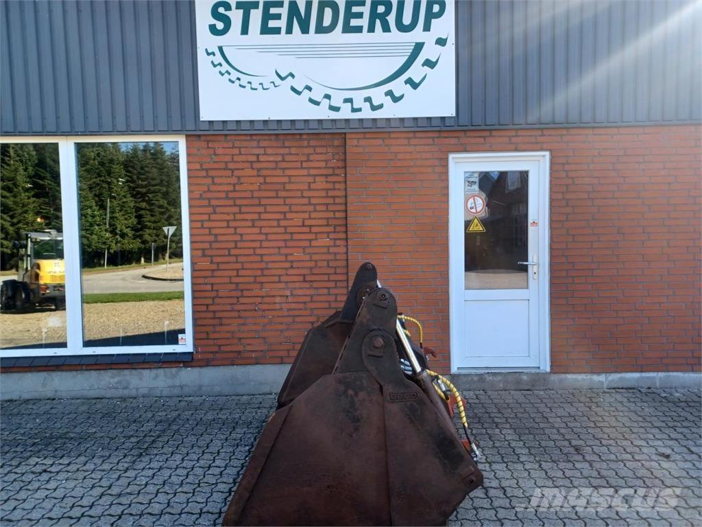  4 I EEN SKOVL Kauhat