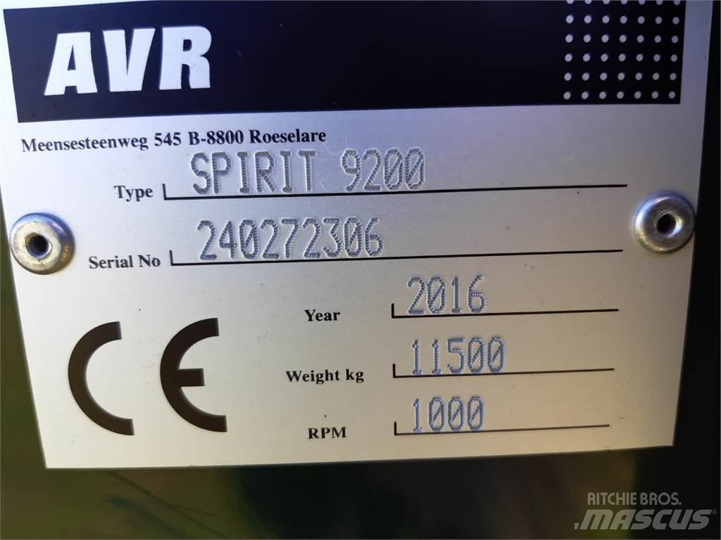 AVR SPIRIT 9200 Perunannostokoneet