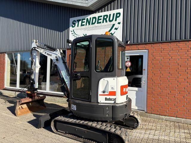 Bobcat E26 Pienkuormaajat