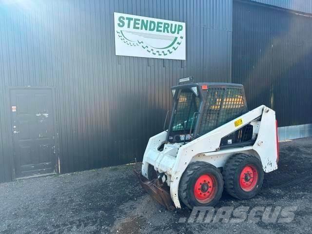 Bobcat S130 Pienkuormaajat