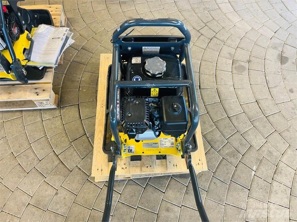 Bomag BP 25/50 Tärylevyt
