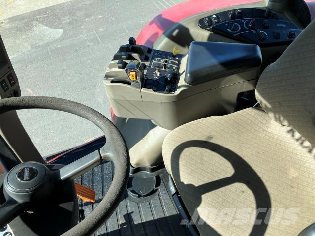 Case IH 230 Traktorit