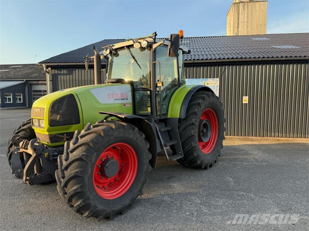 CLAAS ARES 836 Traktorit