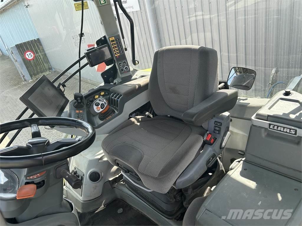 CLAAS AXION 870 Traktorit