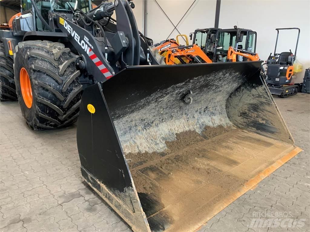 Develon DL280-7 Pyöräkuormaajat