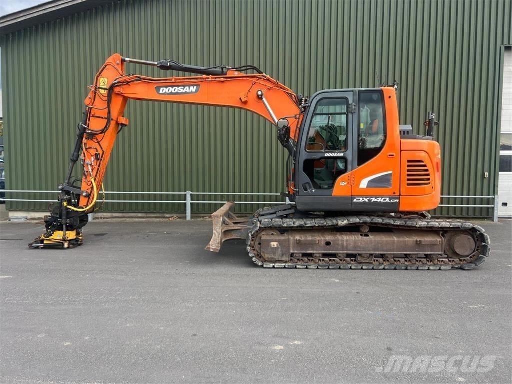 Doosan DX140LCR-5 Telakaivukoneet