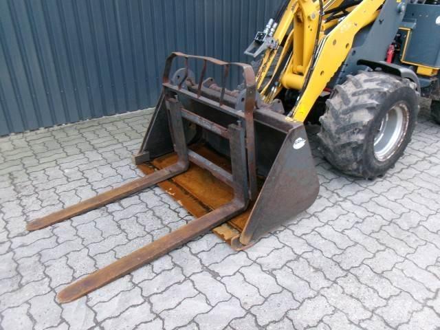 Gehl 340 Pienkuormaajat