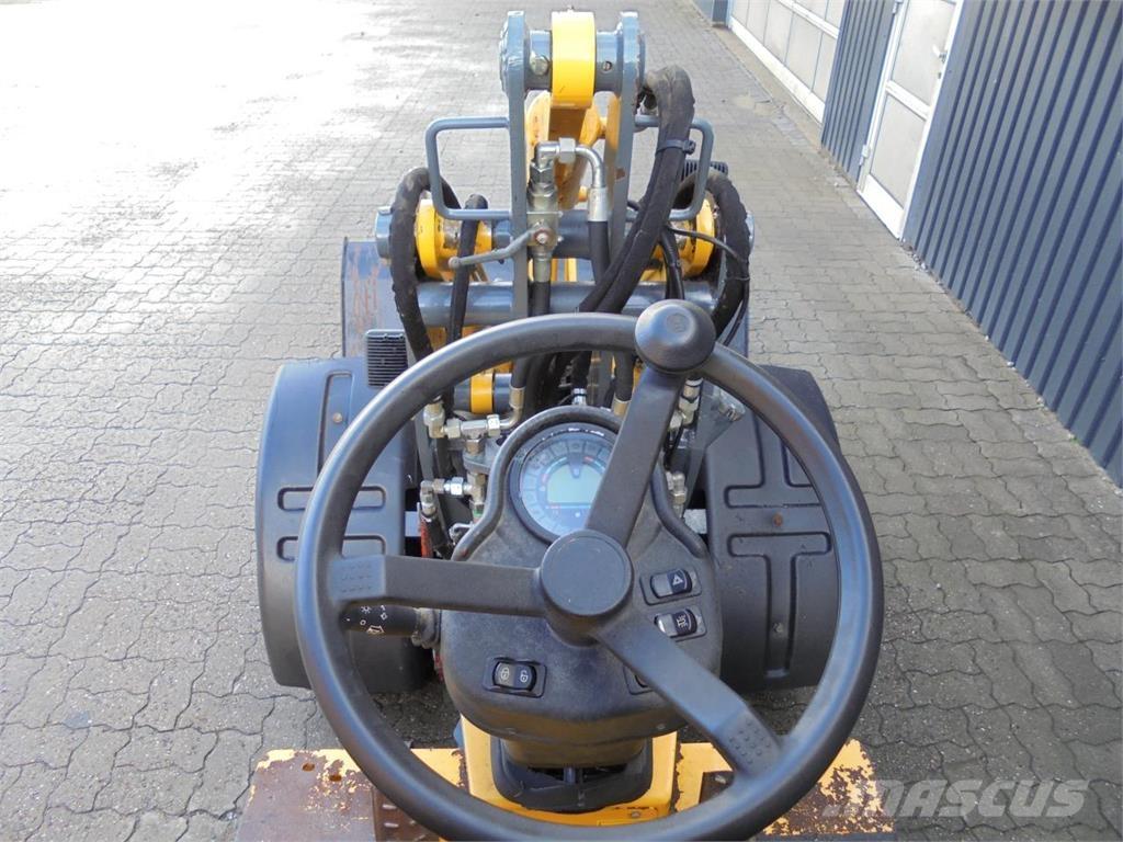 Gehl 340 Pienkuormaajat