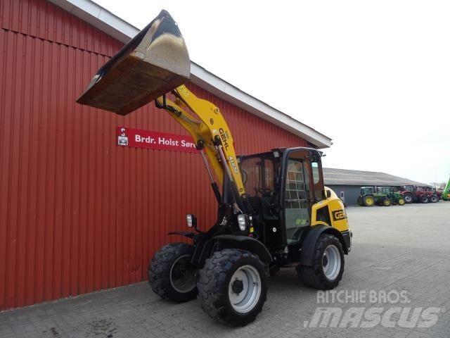 Gehl 650 Pienkuormaajat