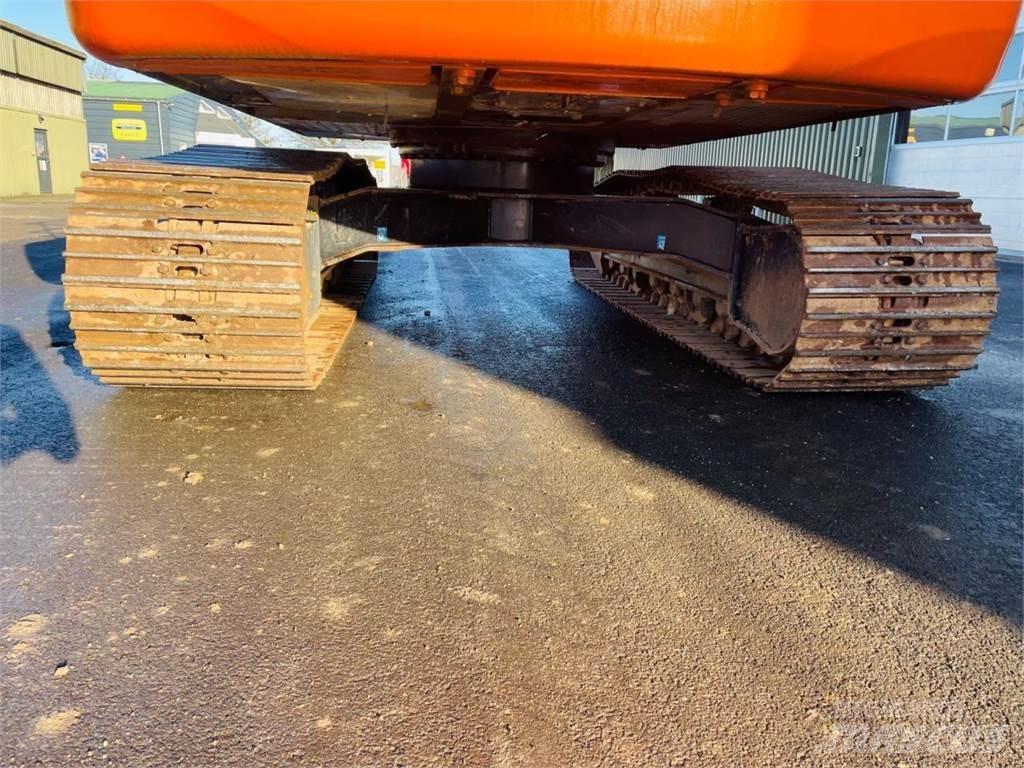 Hitachi ZX210-6 Telakaivukoneet