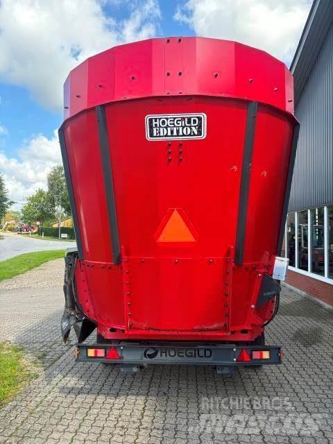  Hoegild 27 M3 Rehuvaunut